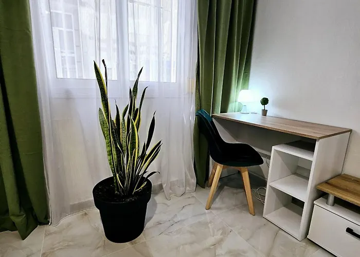 Acvi Lux - Center By Seafront Appartement *