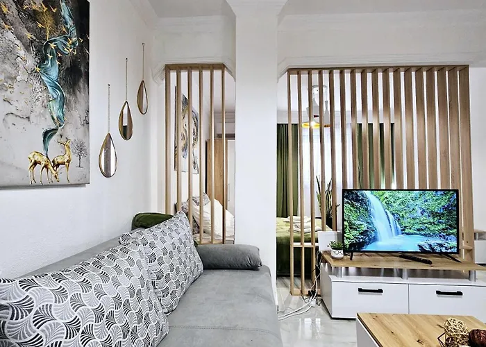 Acvi Lux - Center By Seafront Appartement