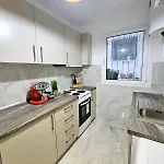 Acvi Lux - Center By Seafront Apartamento