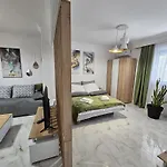 Acvi Lux - Center By Seafront Apartamento *