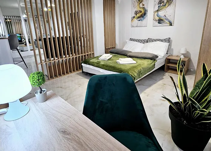 Acvi Lux - Center By Seafront * Салоники