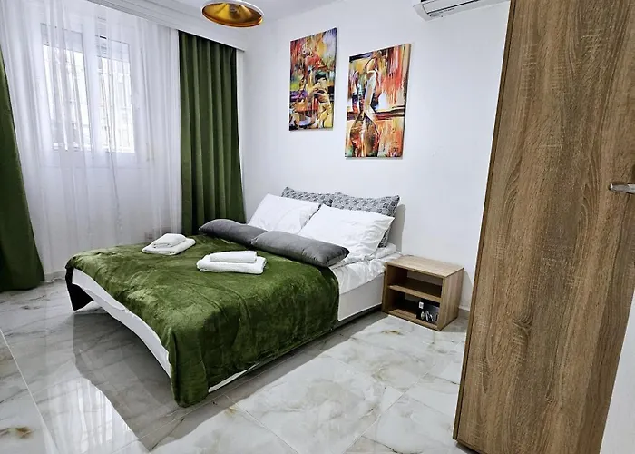 Acvi Lux - Center By Seafront